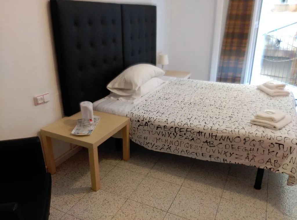 Πανσιόν Hostal River Βαρκελώνη