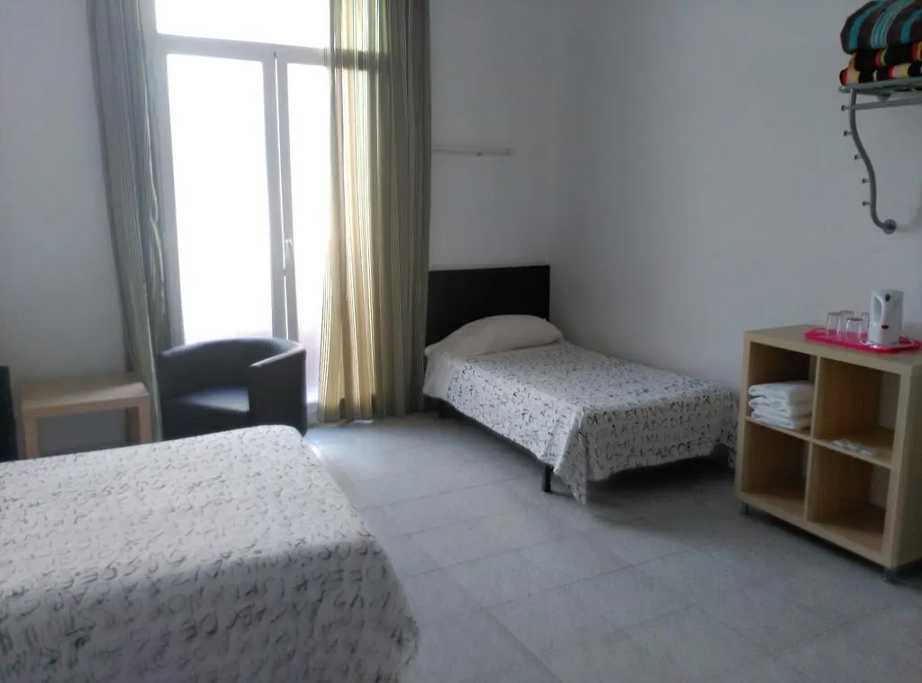 Hostal River Βαρκελώνη Πανσιόν